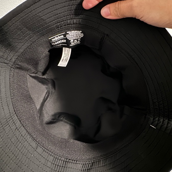 Adidas foldable cap - Picture 2 of 4